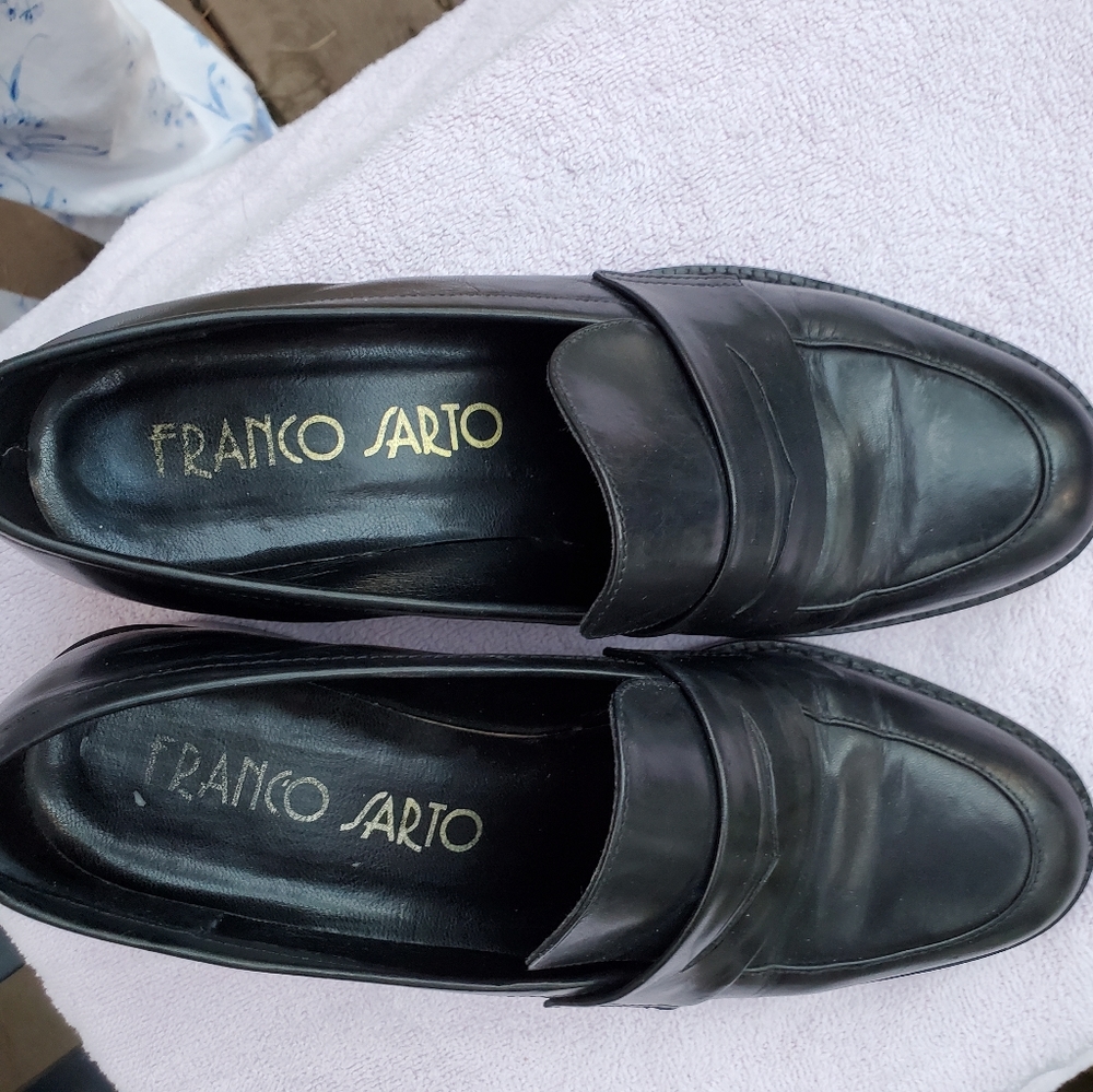 Franco Sarto Black Leather Penny Loafers Size 6M